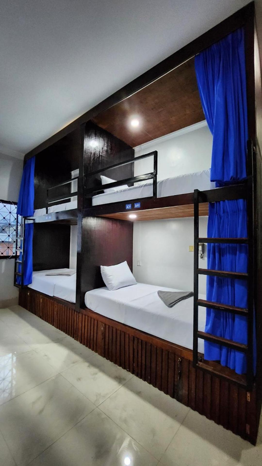 The Blue Guest House Battambang Kültér fotó
