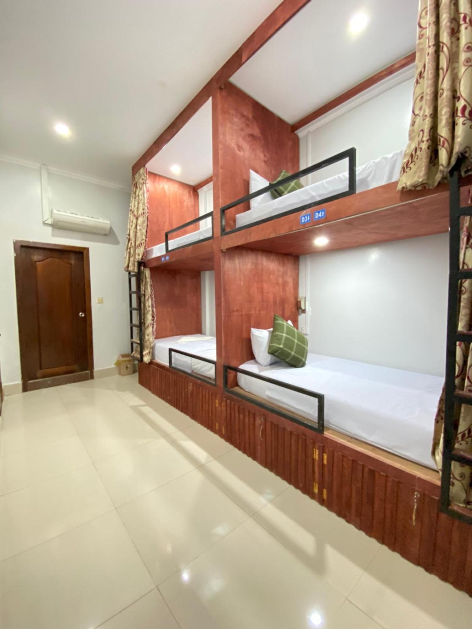 The Blue Guest House Battambang Kültér fotó