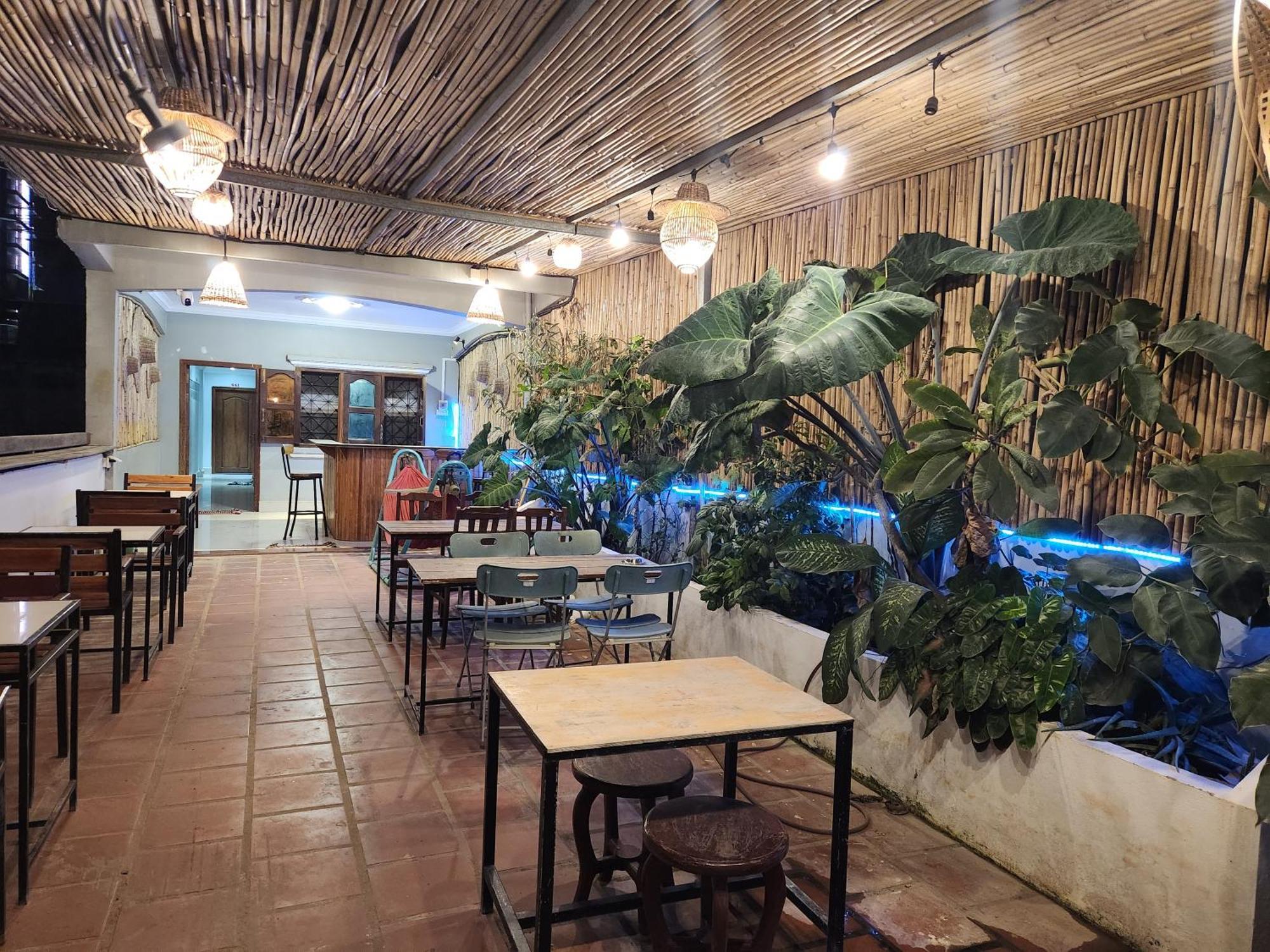 The Blue Guest House Battambang Kültér fotó